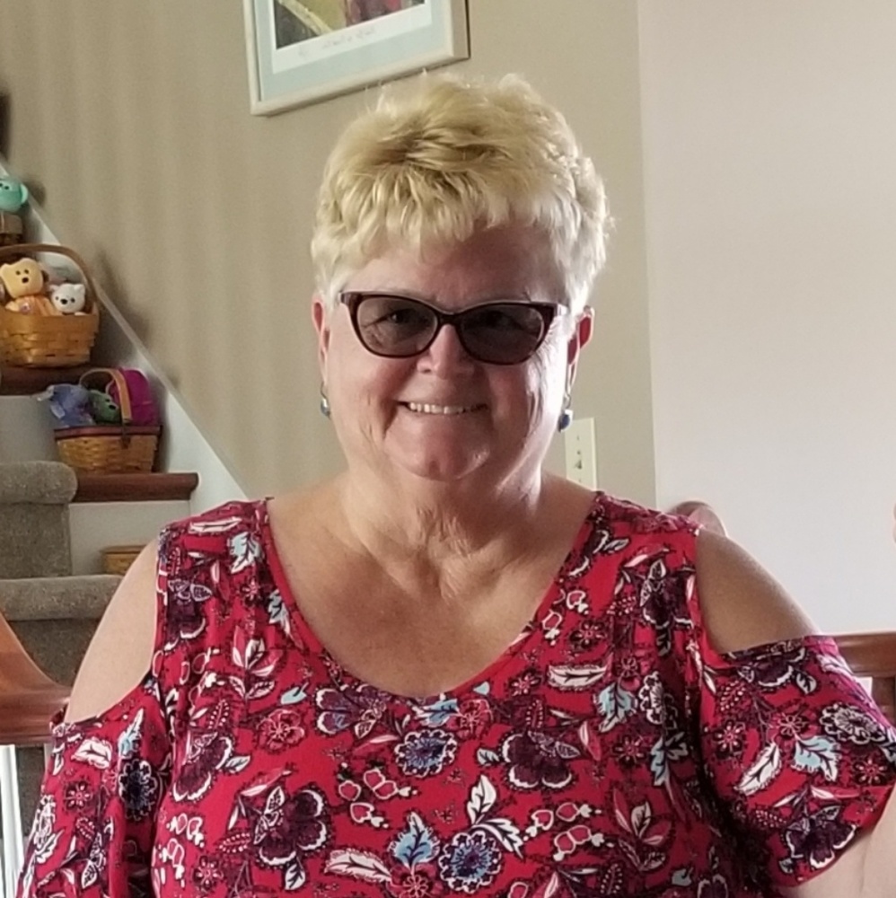 Meet your Posher, Janet